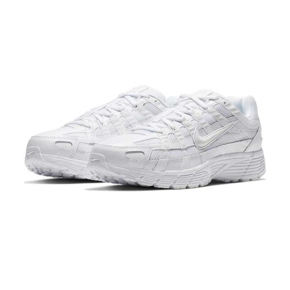 Nike P-6000 dreifach weiß